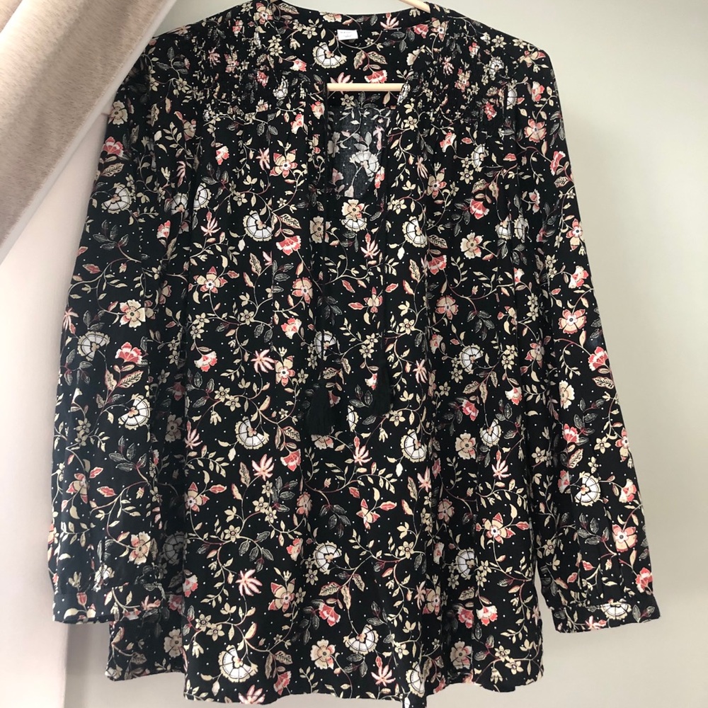 Old Navy Patterned Blouse